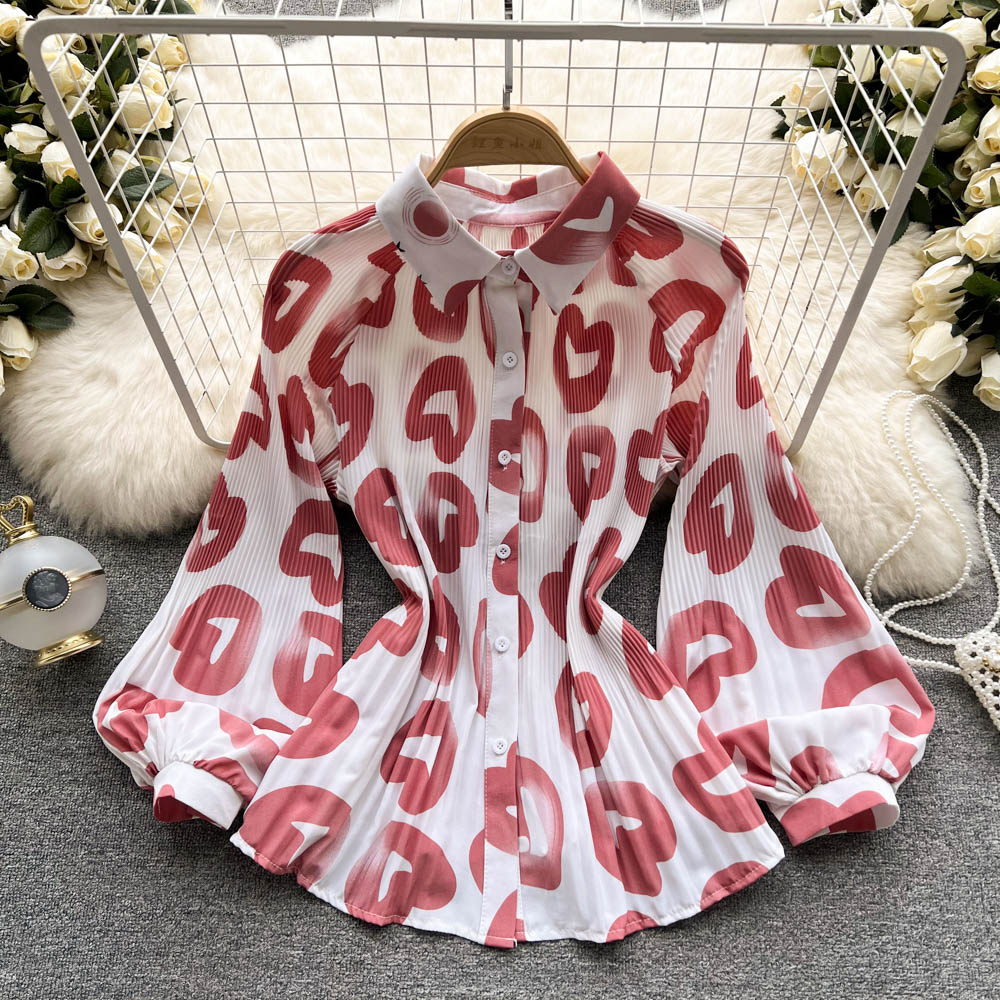 Pleated long sleeve blouse