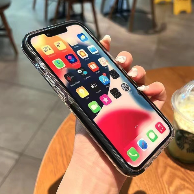 Transparent phone cove for iPhone 14