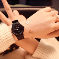 Simple black silicone women quartz watch